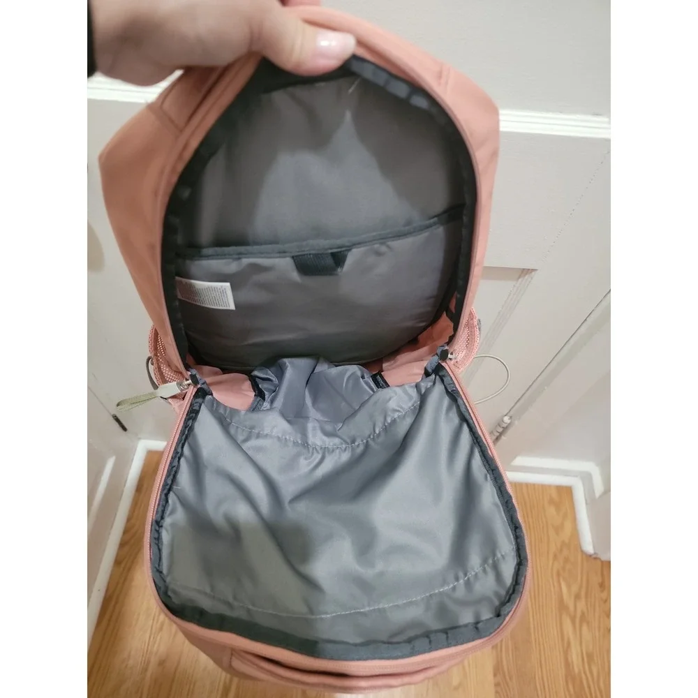 The North Face Jester Peach Backpack Nylon Zip 3 Pockets Fits 15